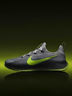 Pack Electric nouveau coloris futuriste avec une touche retro. Nike FR